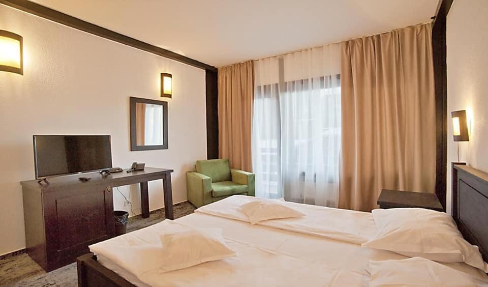 Hotel Regina Sinaia Dış mekan fotoğraf